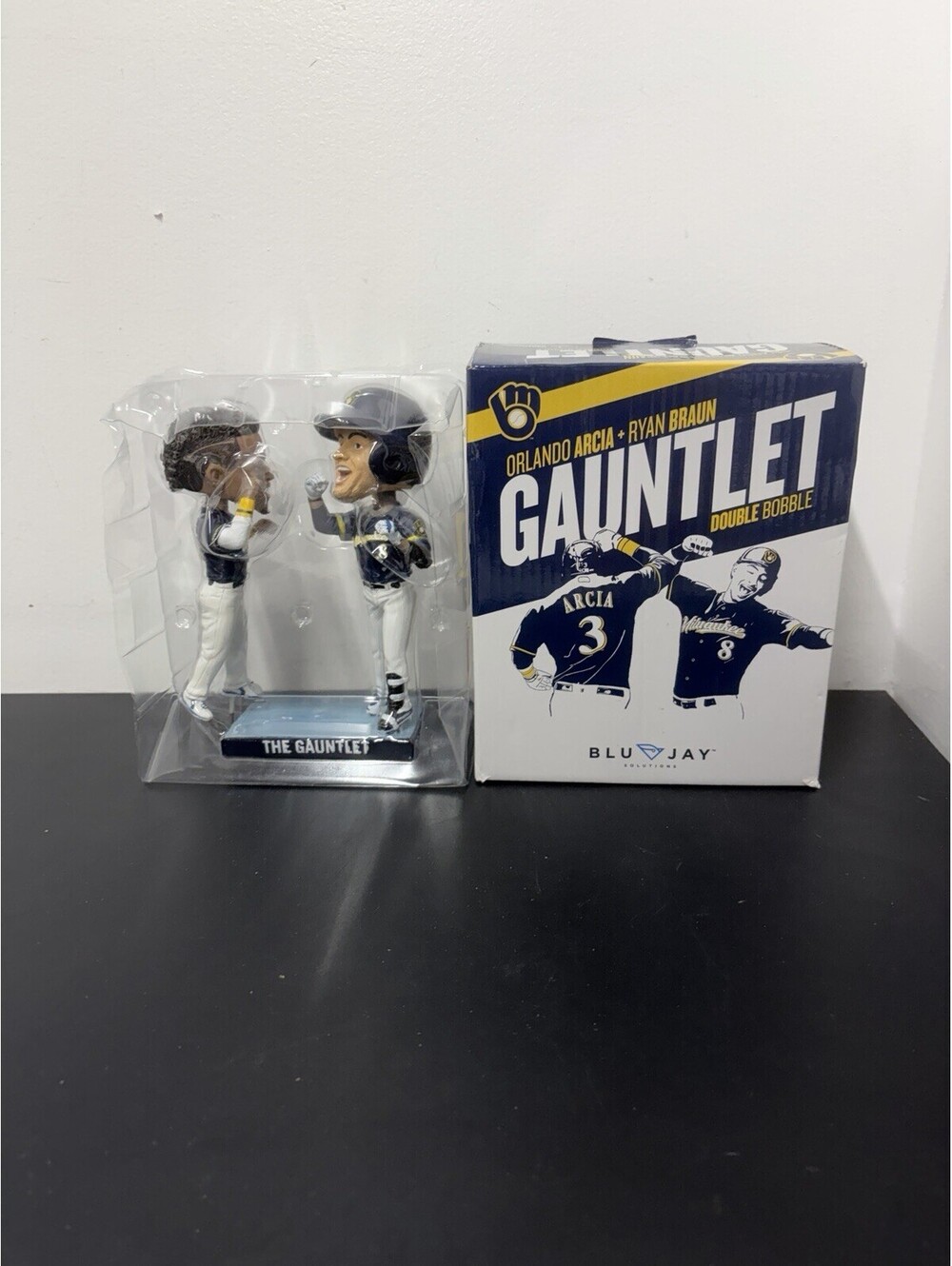 Milwaukee Brewers “Gauntlet” Double Bobble Arcia & Braun SGA 2018